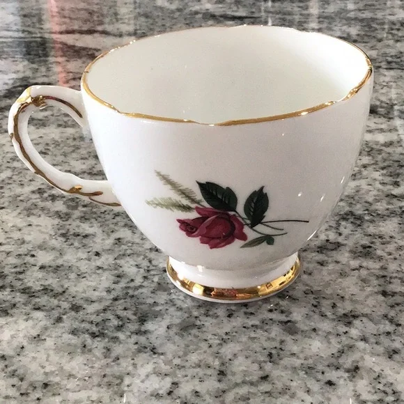 Vintage England Bone China Floral Cup! - Picture 2 of 4